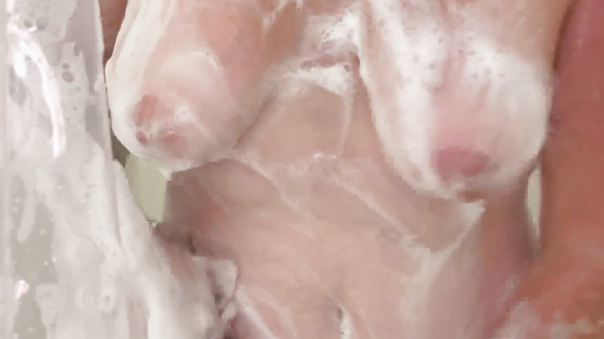 Clean kitty, dirty mind. 😌😇💋 — filmik WickedWifeXO, modela(-lki) na kamerkach