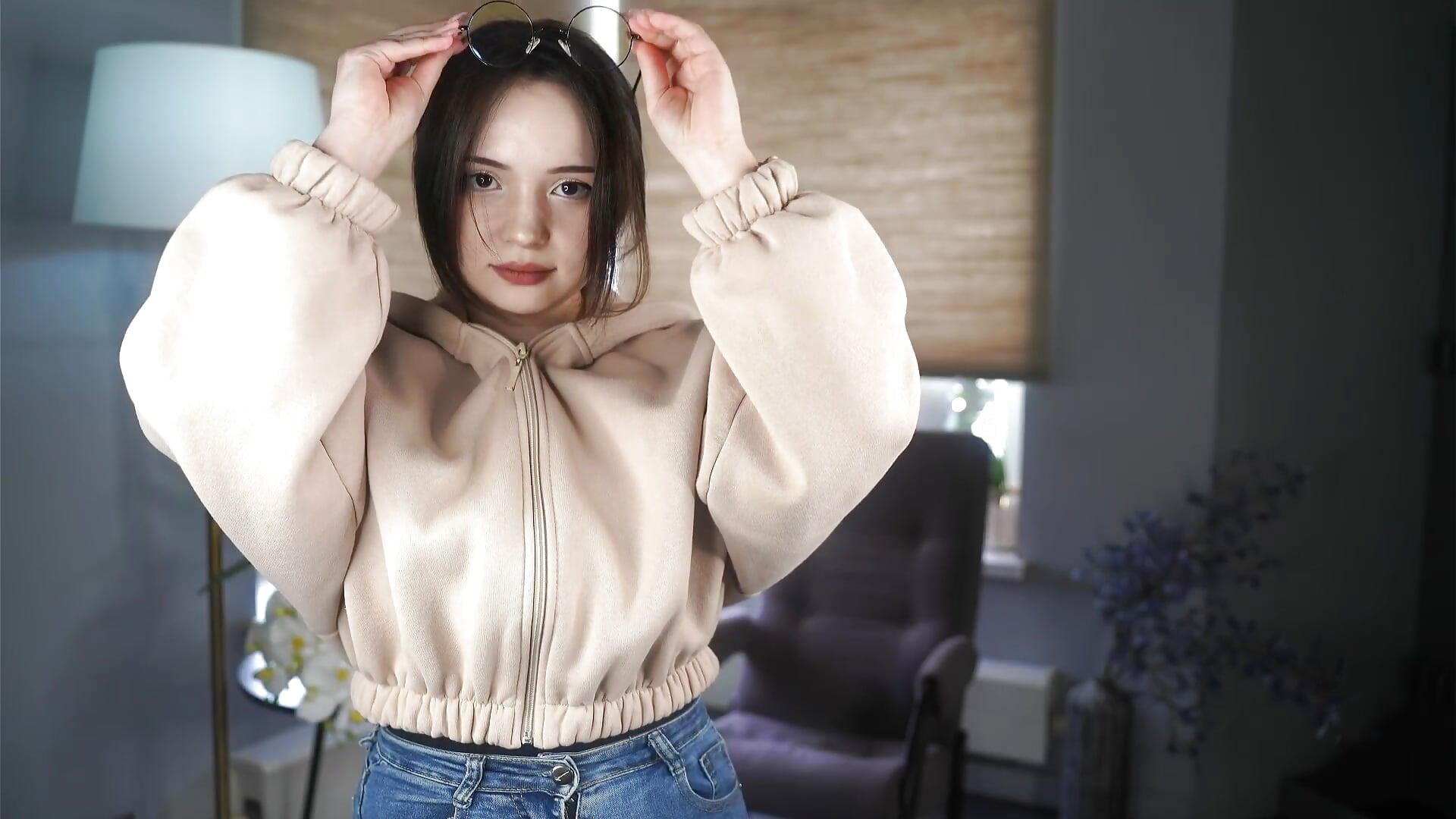 standing :D - video by StaciaRahib cam model