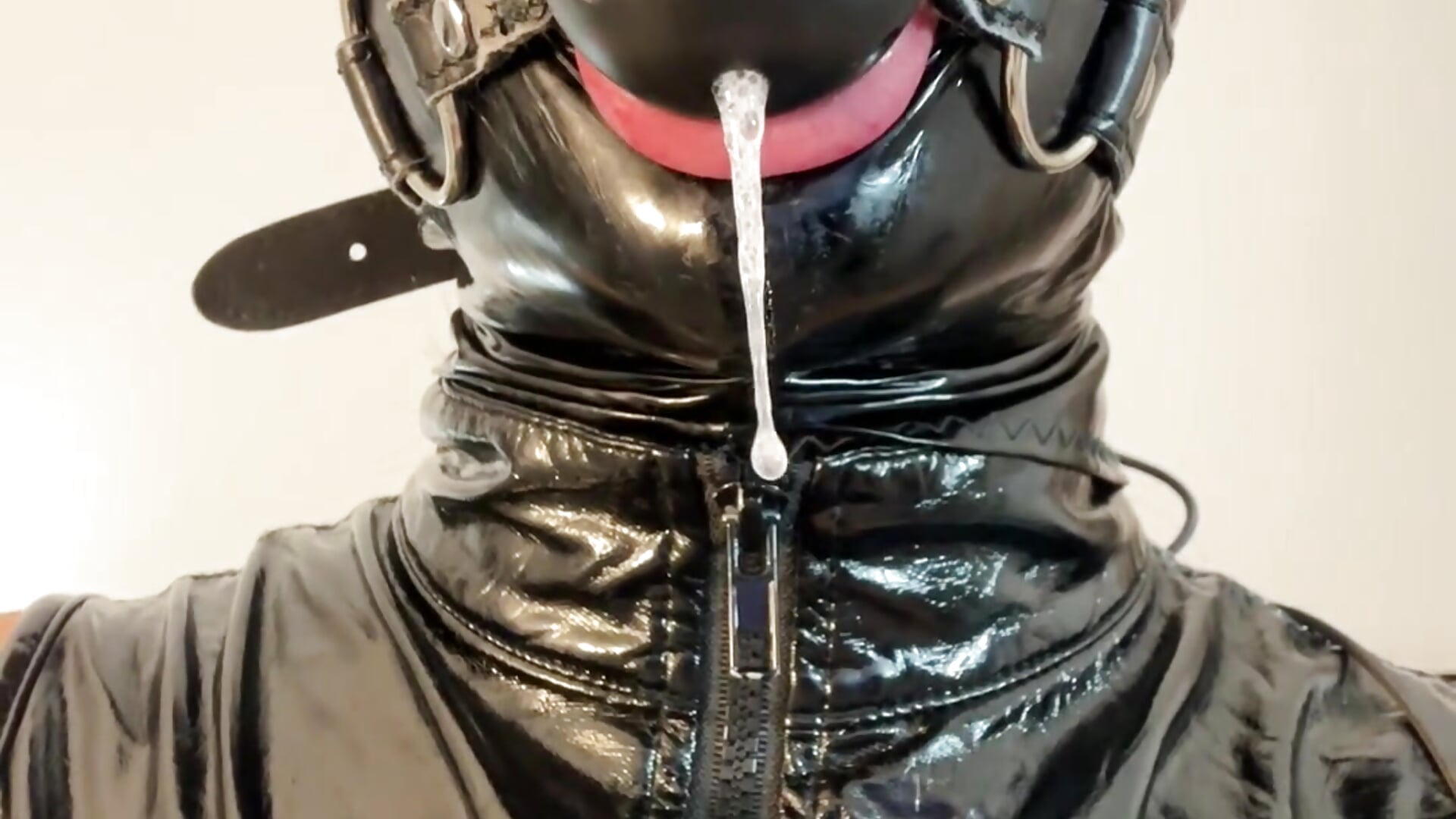 Are you thirsty? – video od webkamerové modelky DaphneWayne