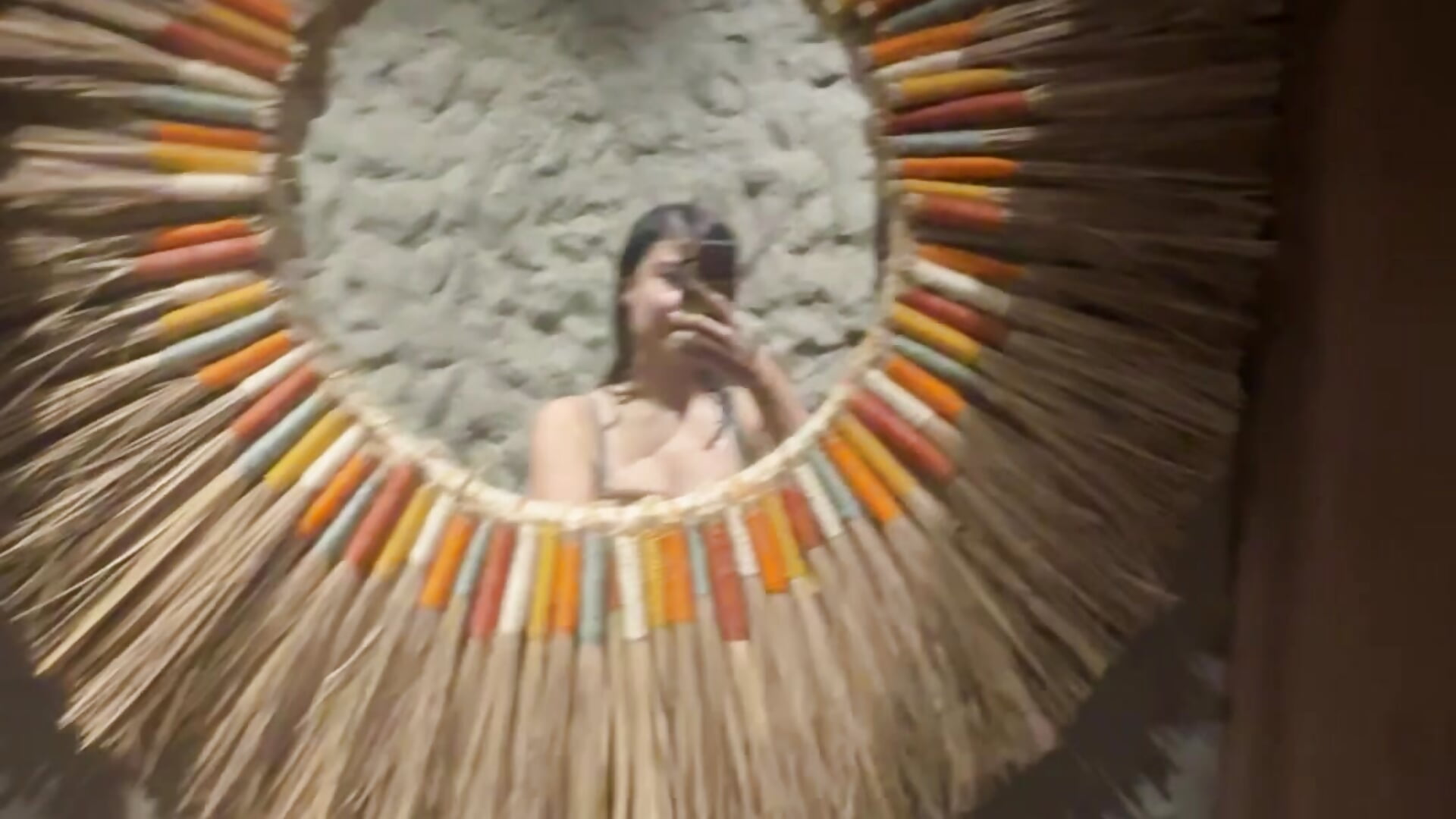 Yesterday I was in a very beautiful place, would you have liked to come with me? - video od modelky/modela DaphneWayne
