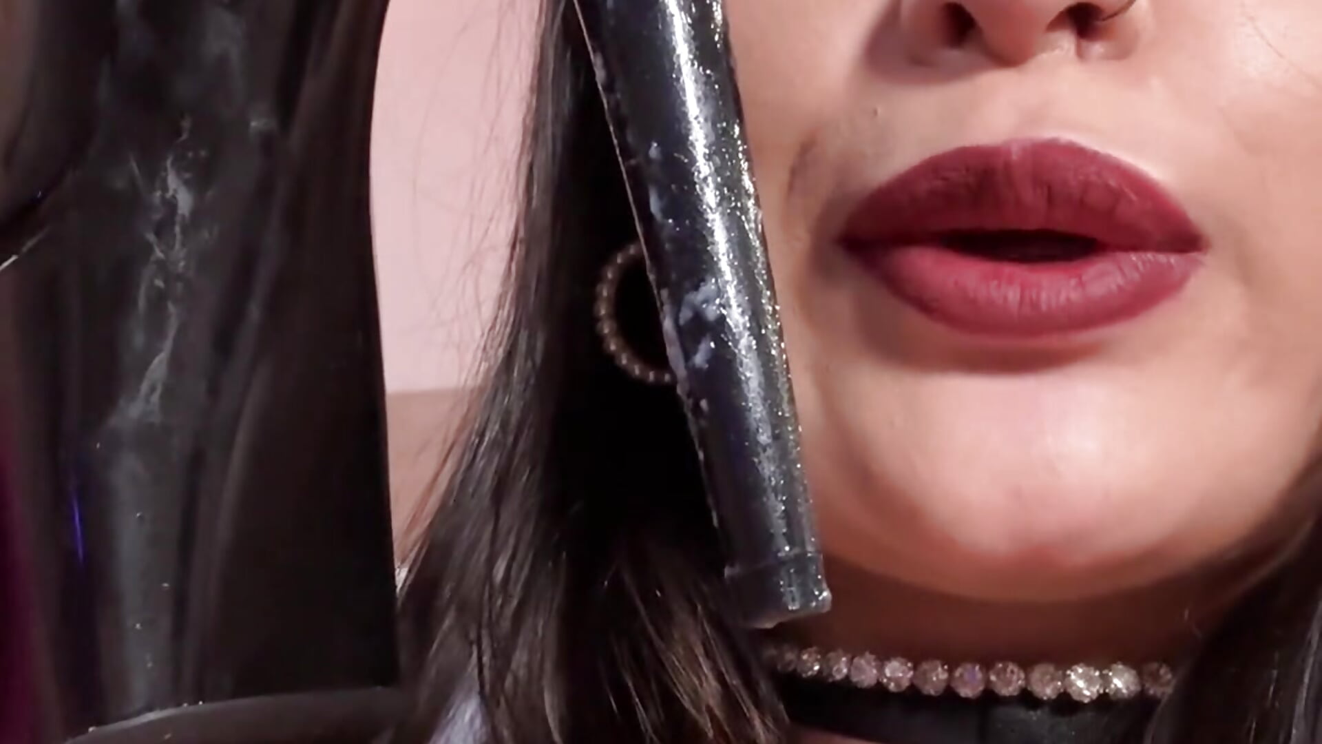 Will you lick the cream off my heel? – видео вебкам-модели DaphneWayne