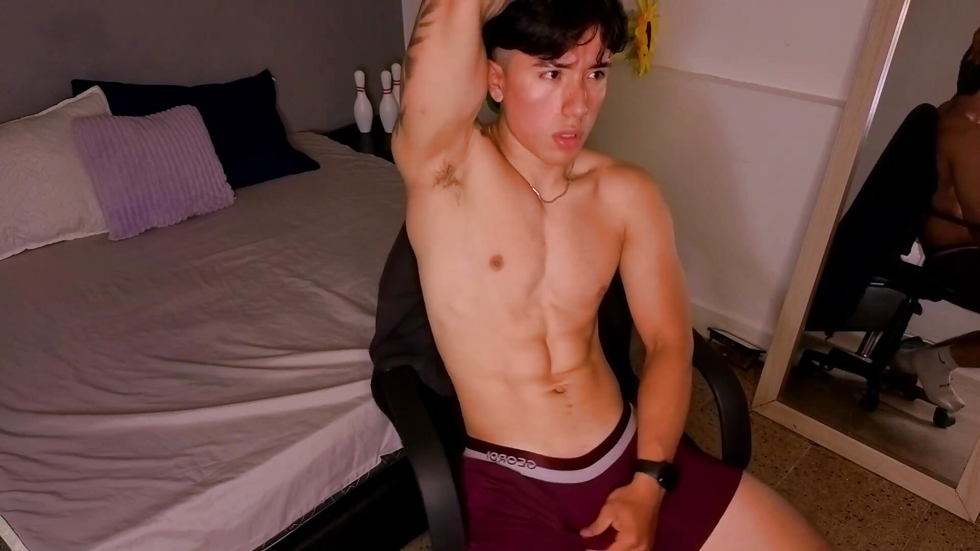 sensual boy 🍆😈 - video by Thiago_Kent cam model