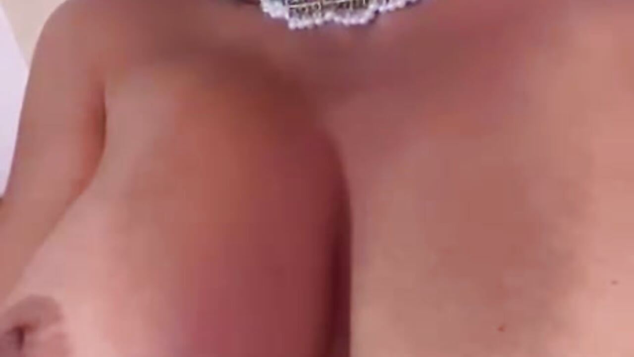 Boobs close up+ Juice fingering