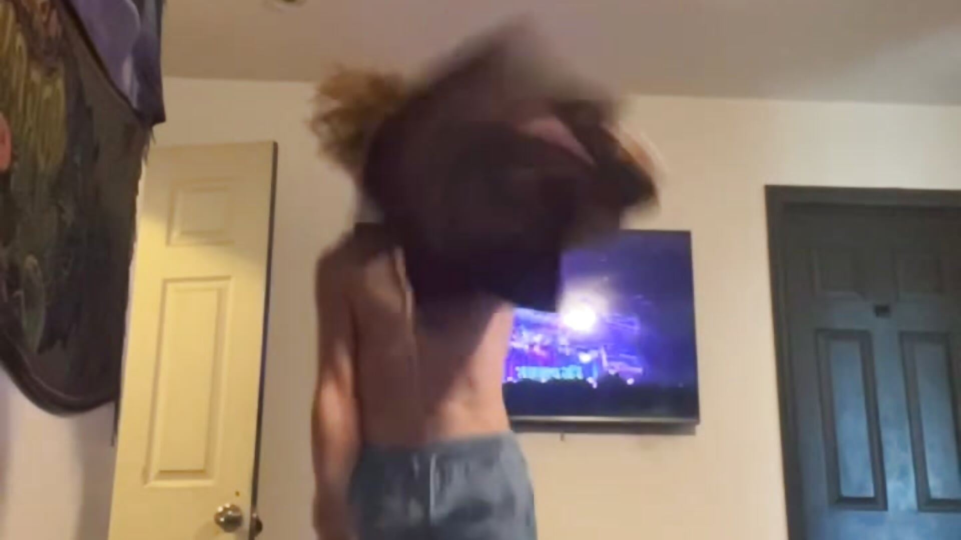 Flowing - video av GingerTC666 cam-modell