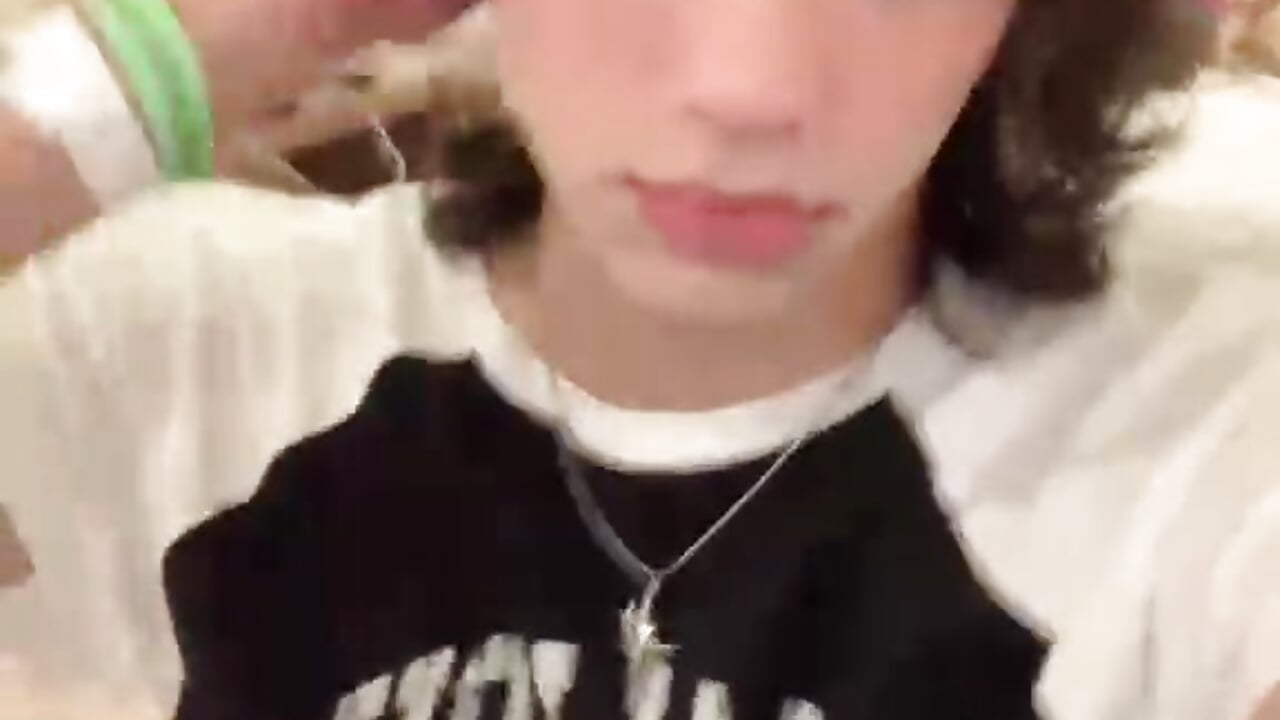 do you wanan play with me?－カメラキャストのErick_Ferrerの動画