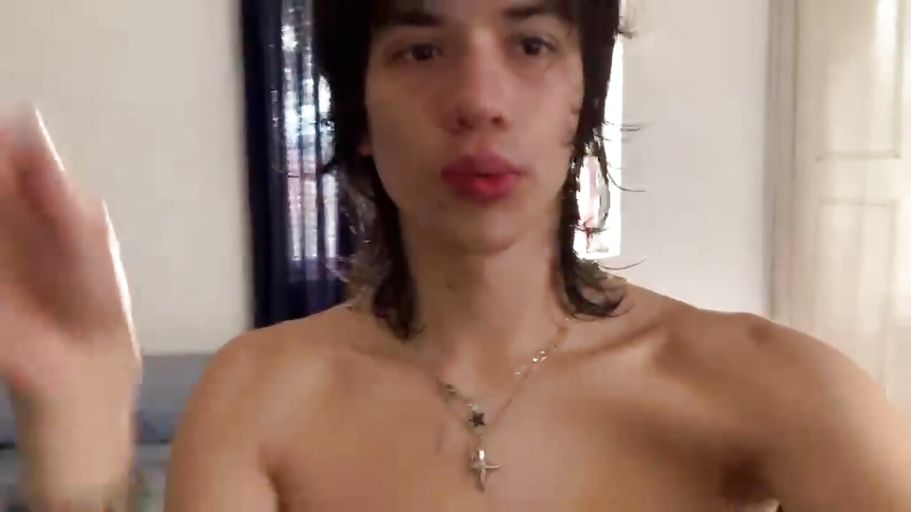 wet, naked and playful!－カメラキャストのErick_Ferrerの動画