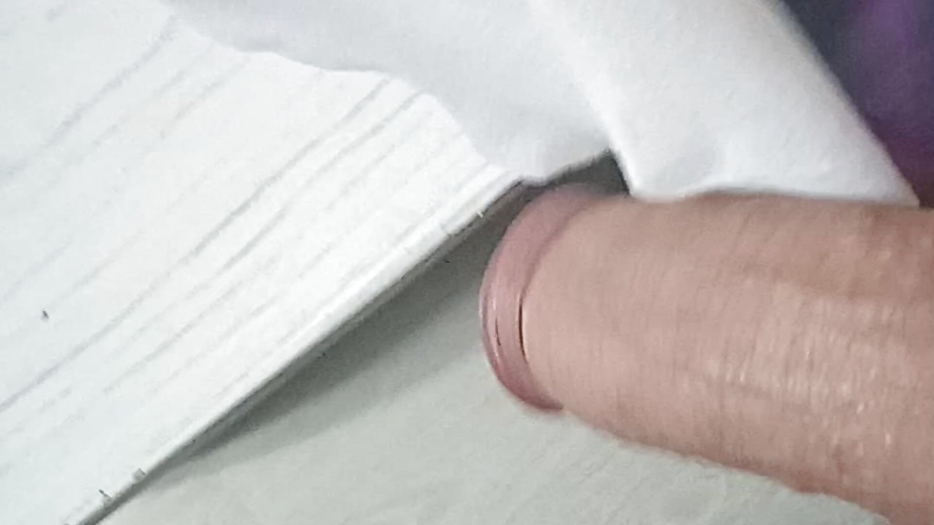 Натираю свой стояк салфеткой.mp4 - vídeo de George_the_Great modelo de câmara