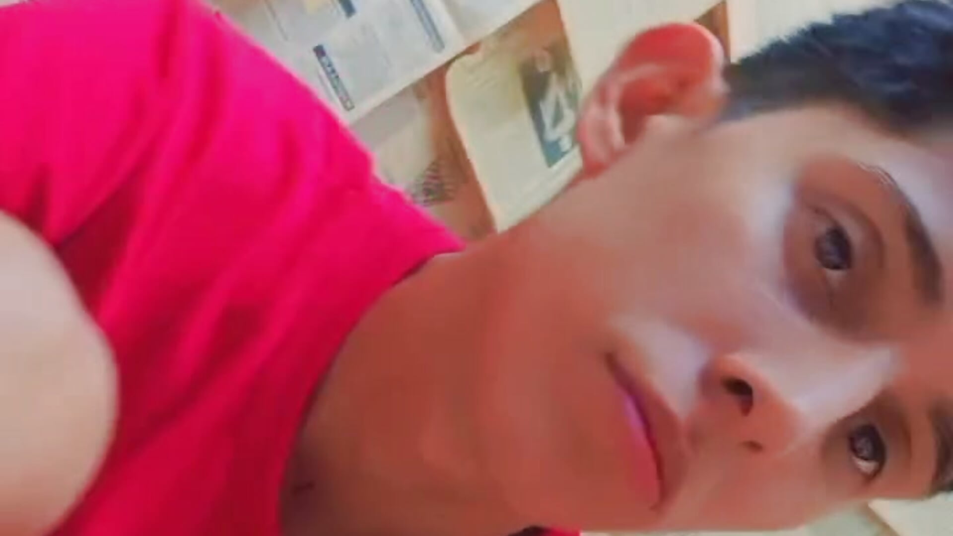 Periodista - vídeo de la modelo de cam gomitaboy1