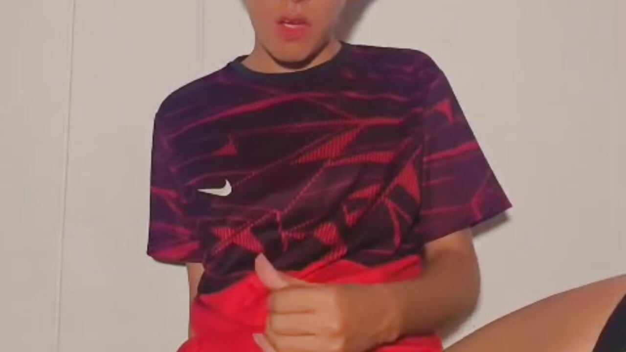 cum futbol – video modela na kameri gomitaboy1