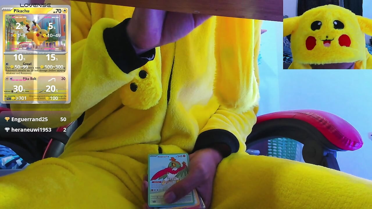 showing my pokemon cards - video av gomitaboy1 cam-modell