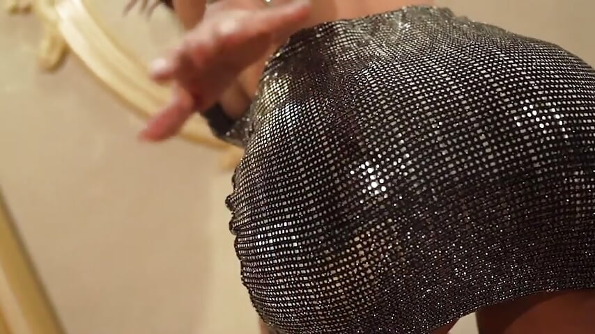 Know me - video by PaulaVegaa cam model