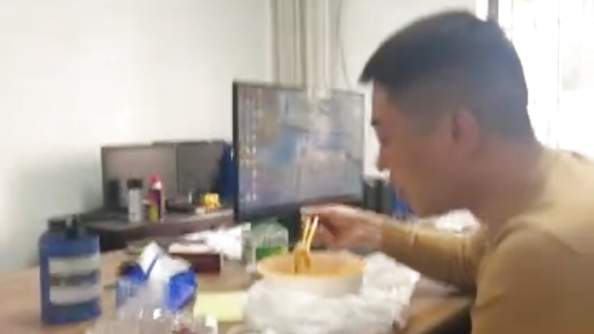 79430367943__37AD63CF-B196-4196-B94C-1A02741AC4D3 - clip cu Mrtangyu model videochat