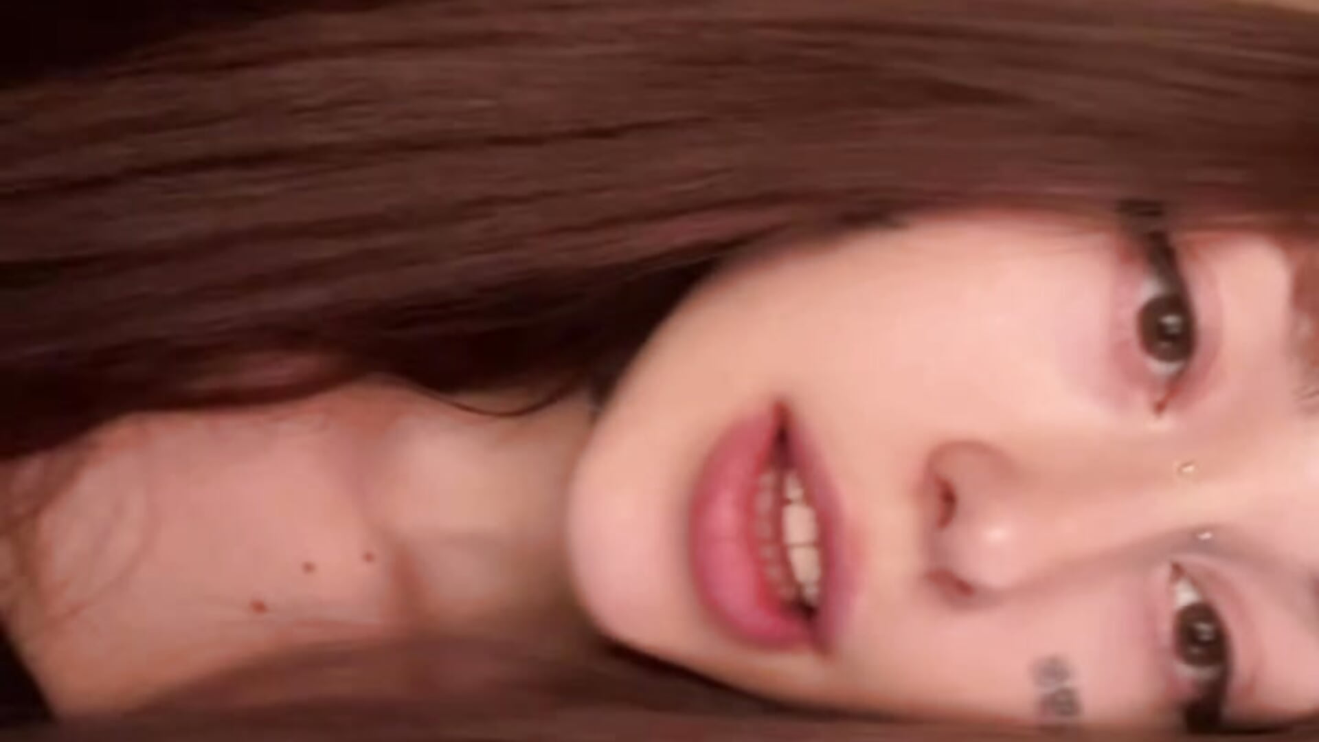 🌑 - відео від вебкаммоделі Raven_Knox