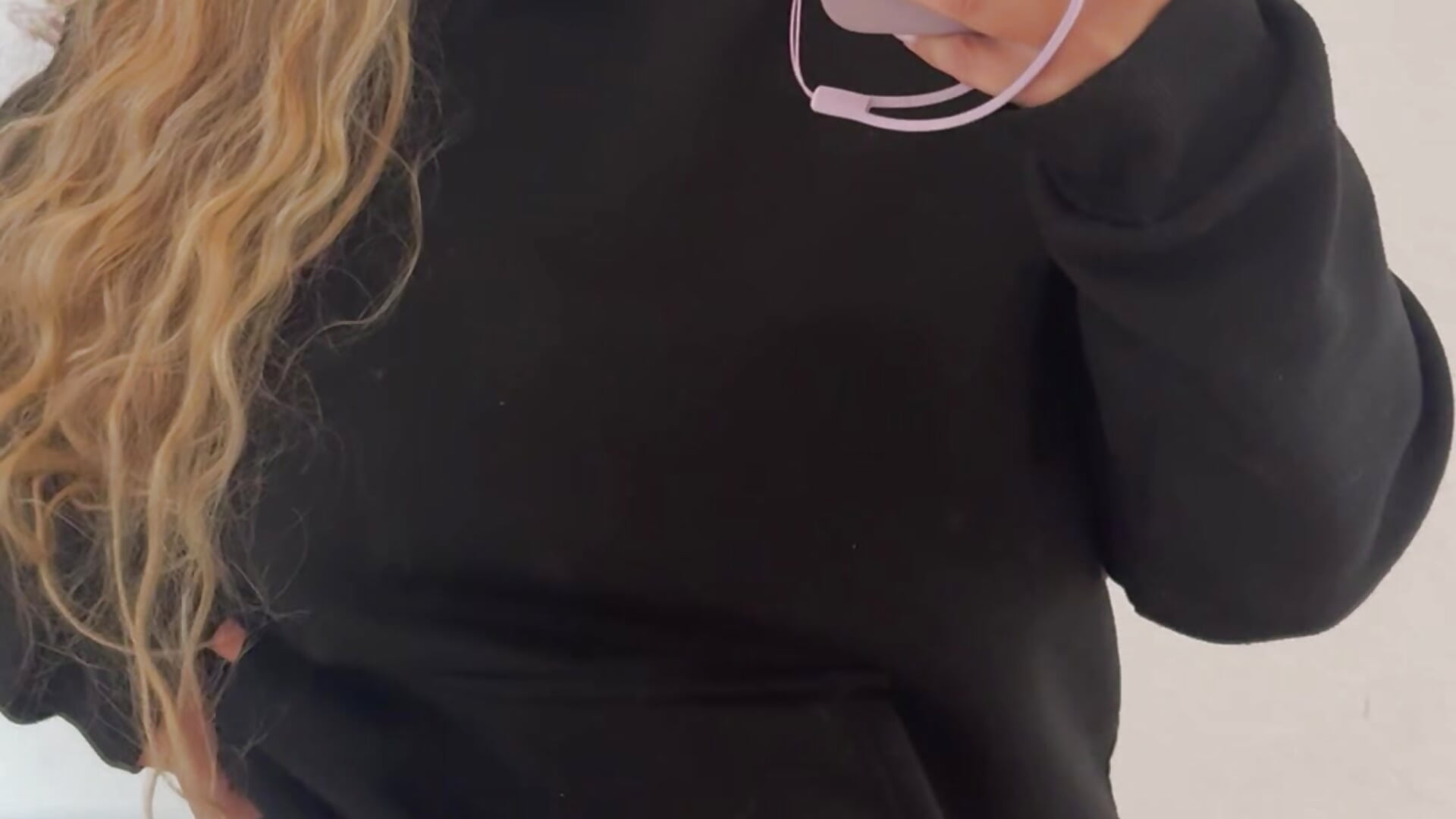 🍒 Hoodie Flash & Bounce - video oleh Jolina_Juice kamera model