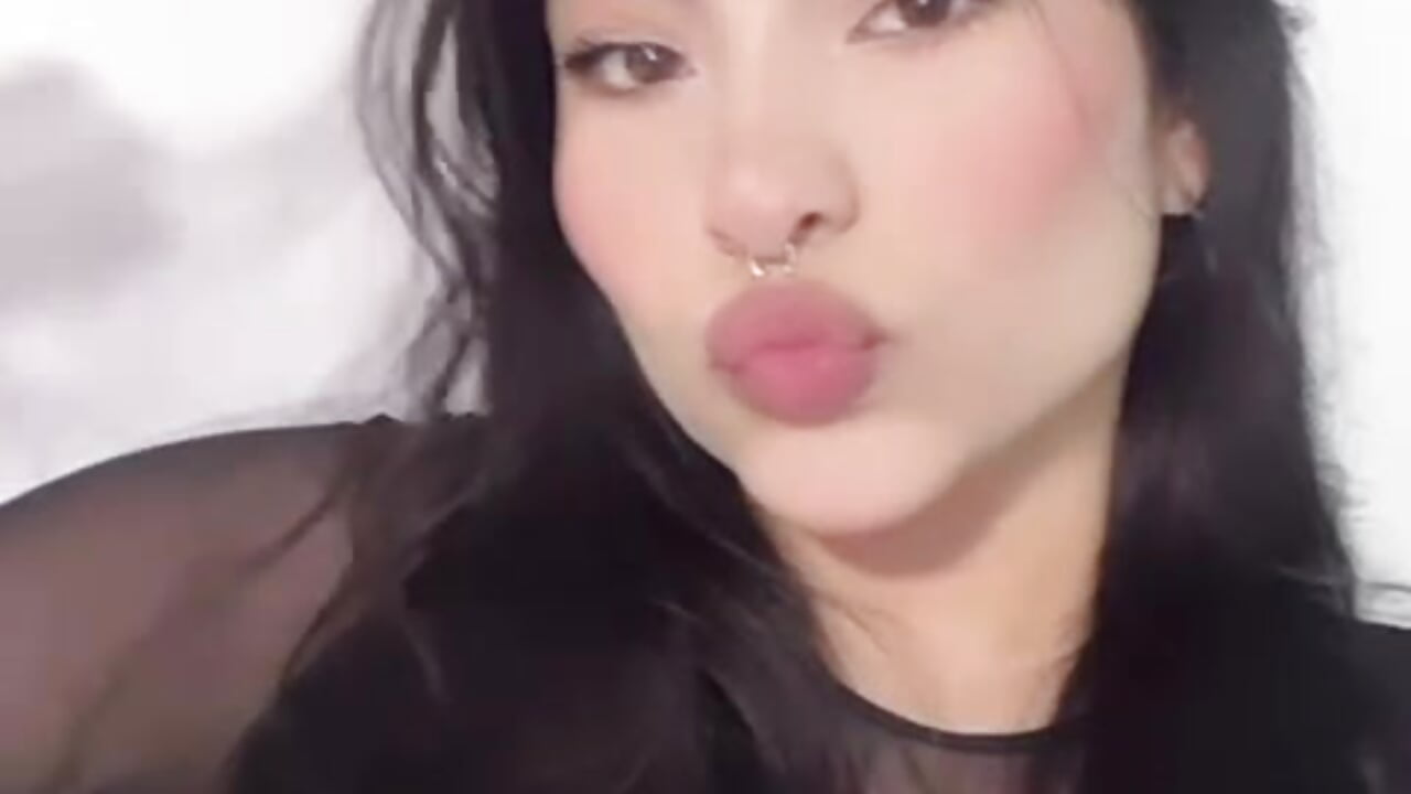 ♥ - video by HannaLee333 cam model