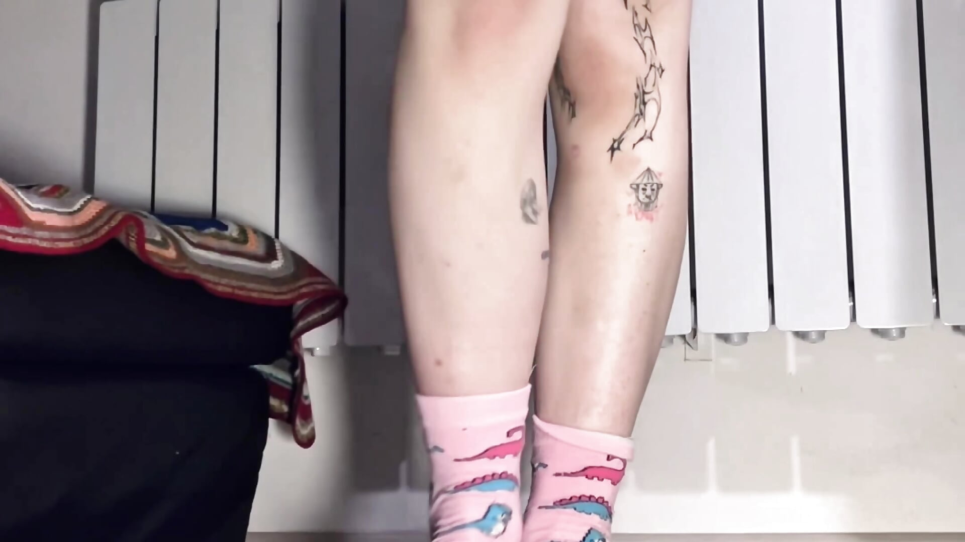 like to nap w/o panties (￣ω￣;) - فيديو من MutedMood_ موديل الكام