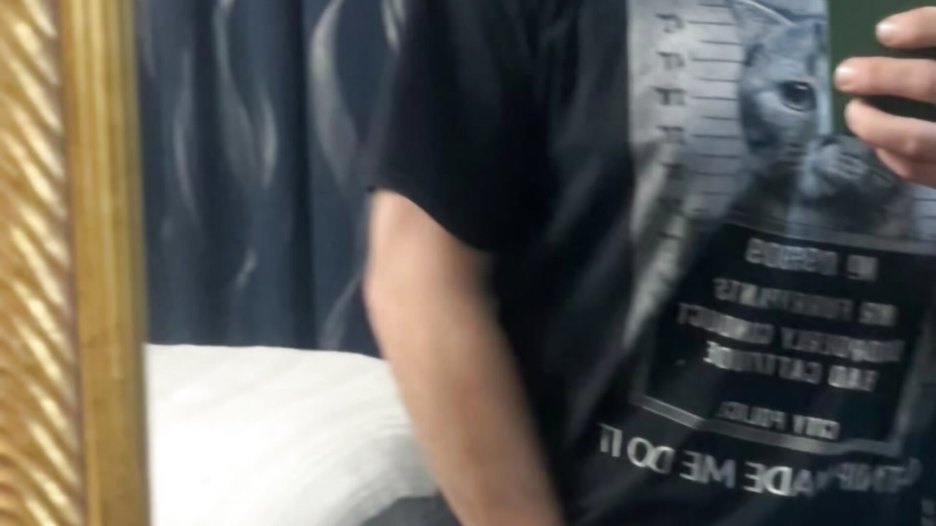 Pulling my dick out to flash the mirror – video modela na kameri Lovemonsta69