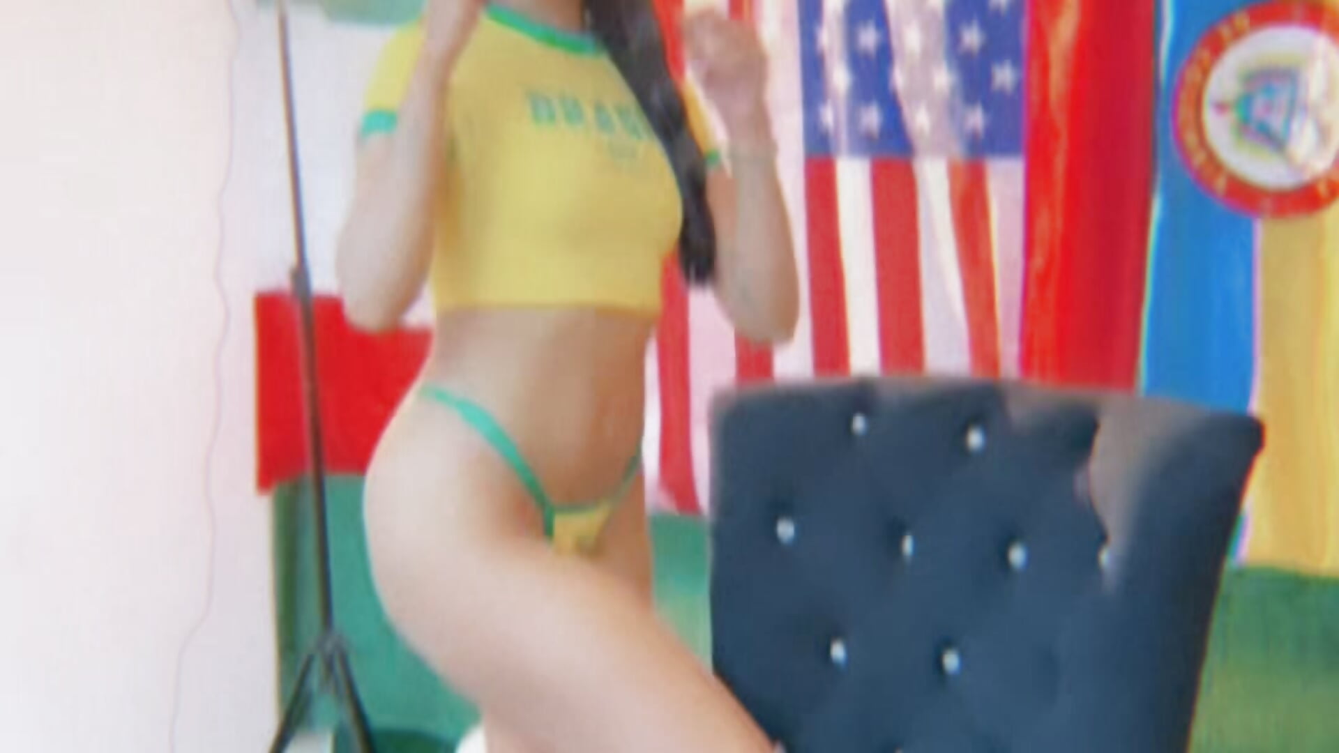 Behind the scenes💛⚽️ - clip cu MeganRoseh model videochat