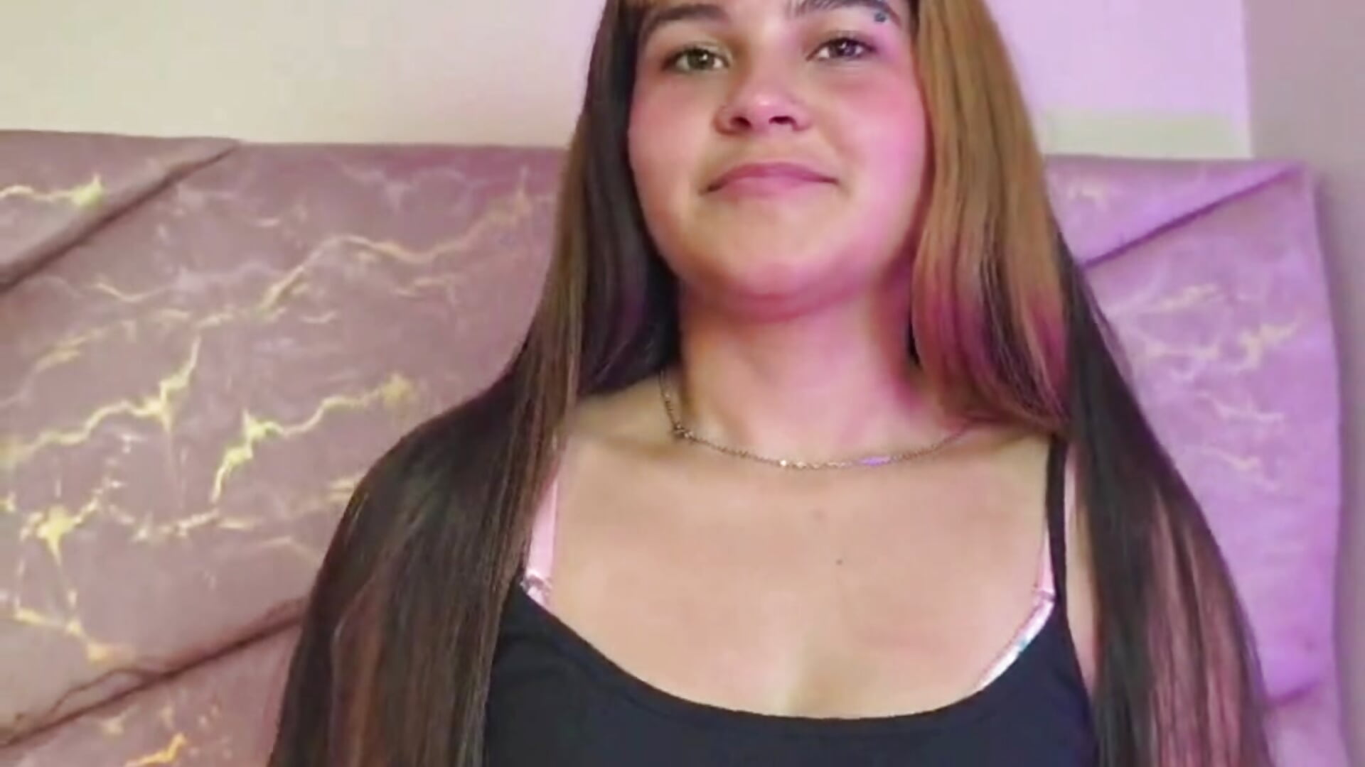 hello - Nami_Velle 캠 모델의 동영상