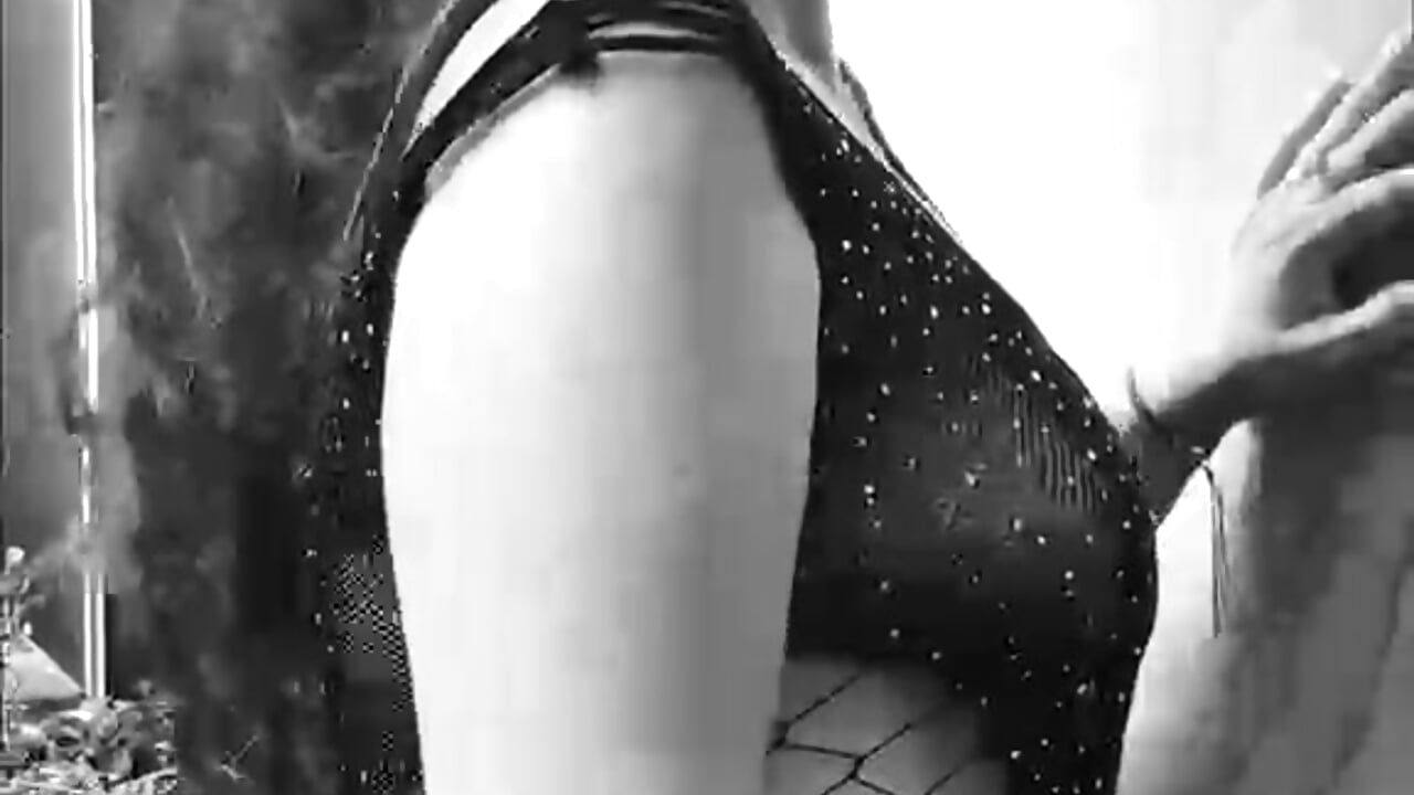 Lady Lili 🔥 - video van Milf_Drip cam-model