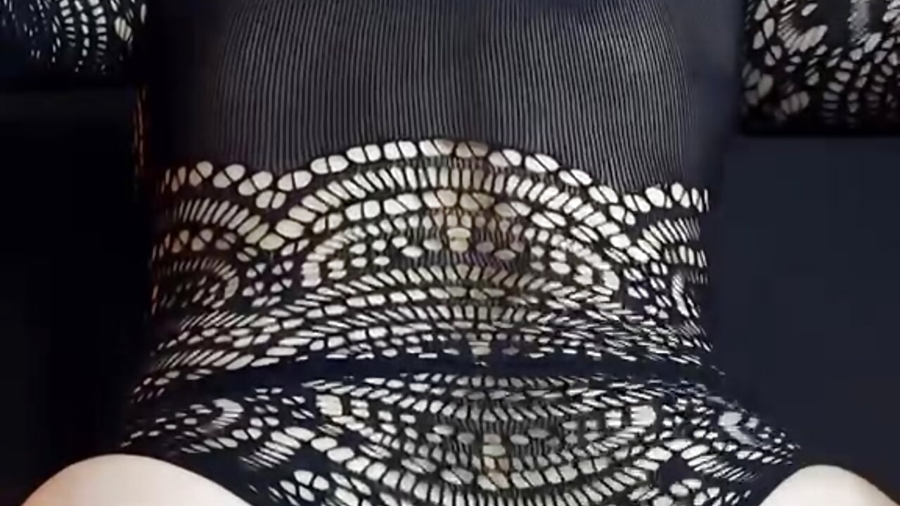 ALL MY HOLES WILL MAKE YOUR COCK FEEL GOOD🔥 - Video von Milf_Drip Cam-Model