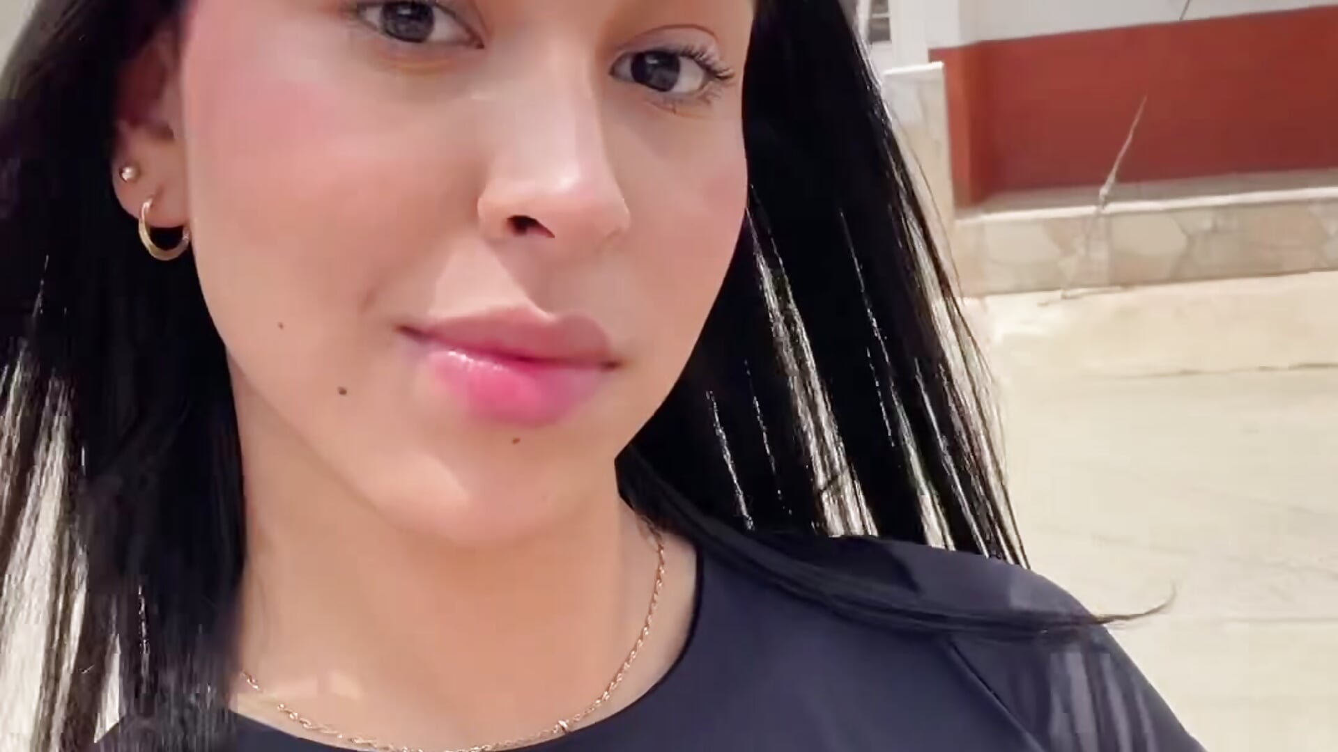 101A47B9-9B8D-4651-A38C-220C19B075F3 - Dannittaa主播的视频