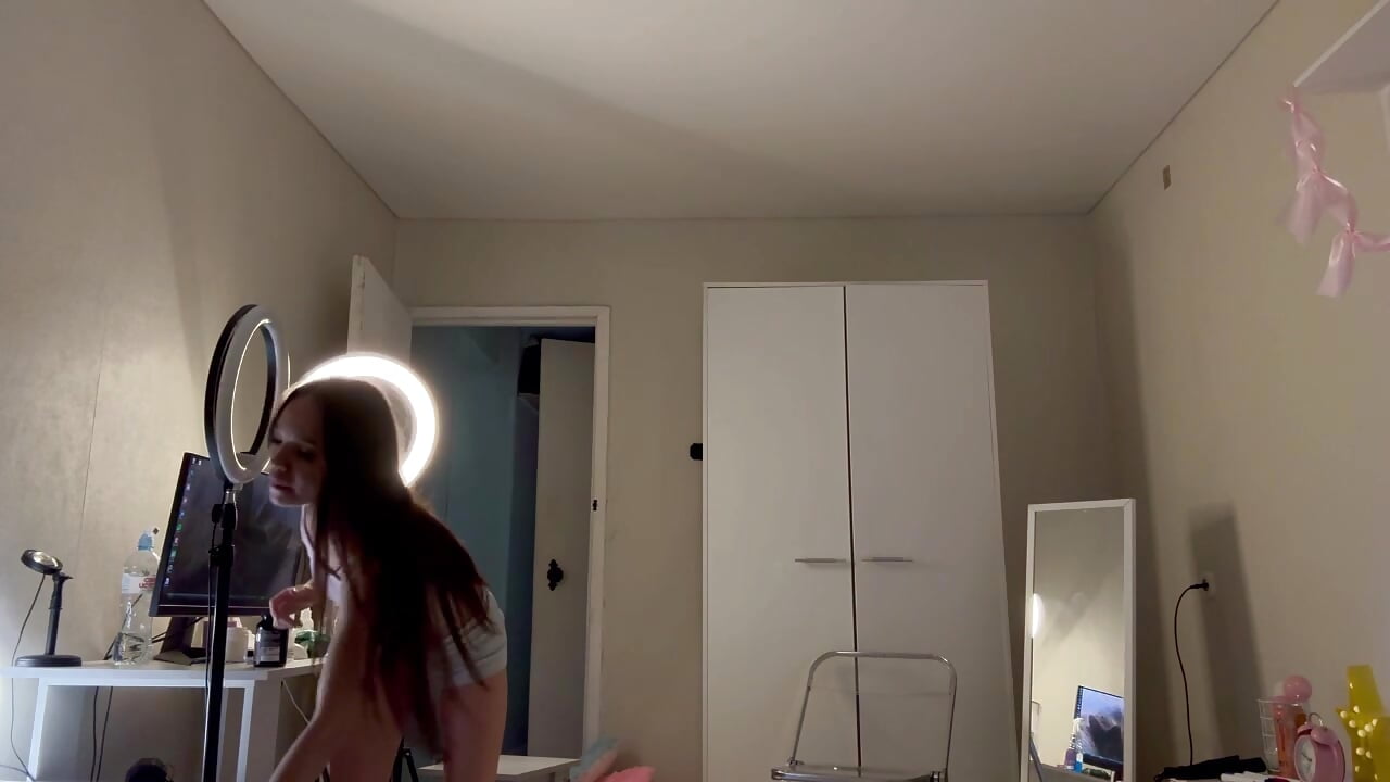 d11.MOV - Video von Milly_Lane Cam-Model