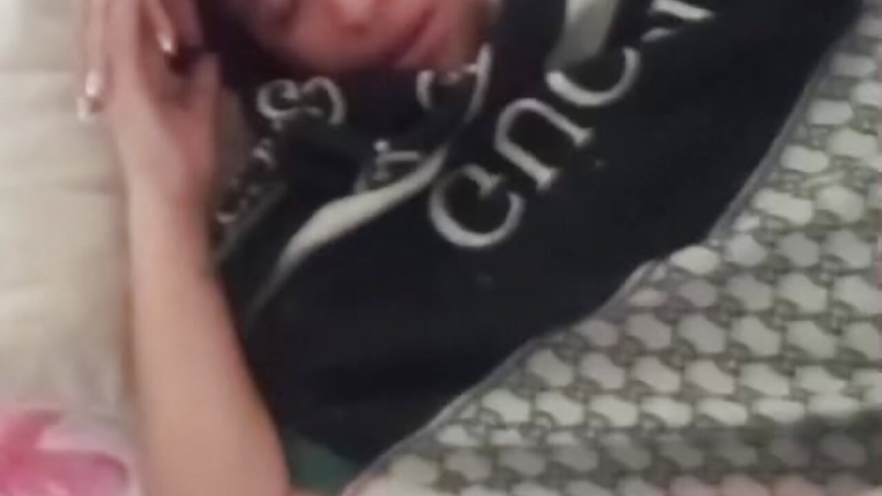 Cum shot – video od webkamerové modelky TuCanero23cm