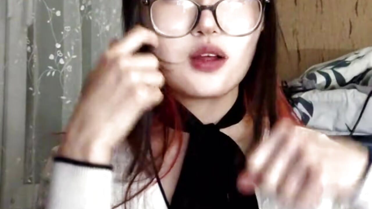 Can you repeat after me? - video by NelleMihalko cam model