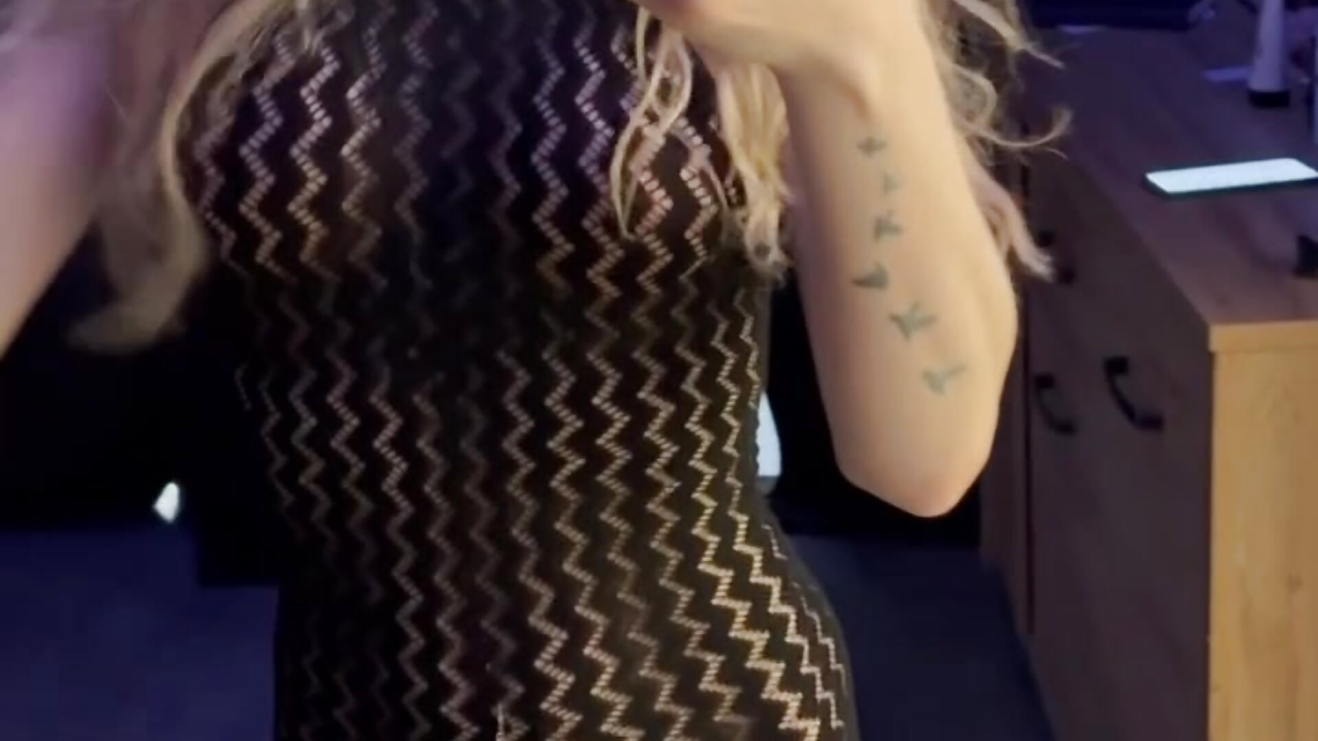 Teasing u 😈 - Video von Amelia_Rossy Cam-Model