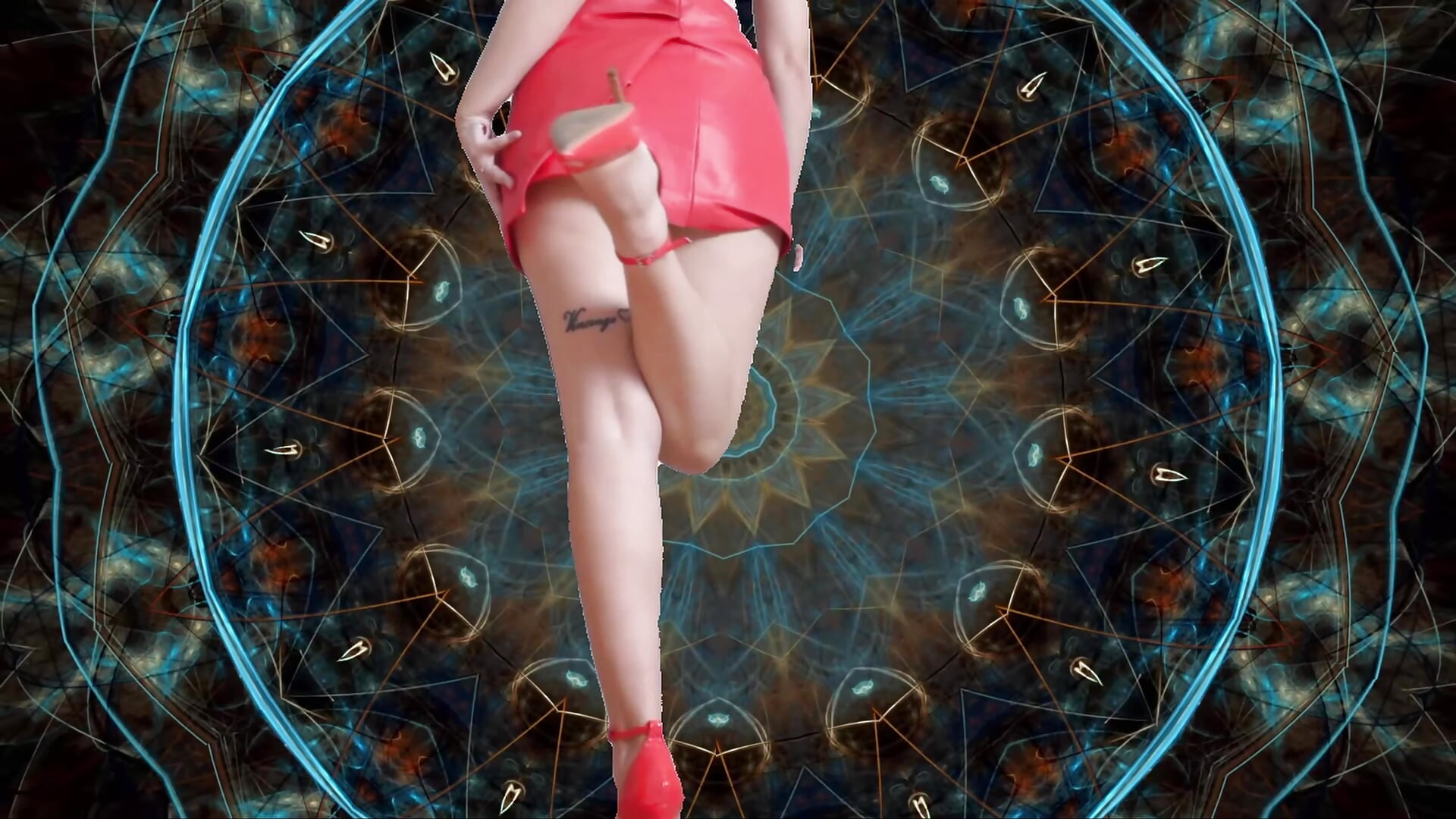Vi ipnotizzo con il mio culetto - video od modelky/modela Missludo96