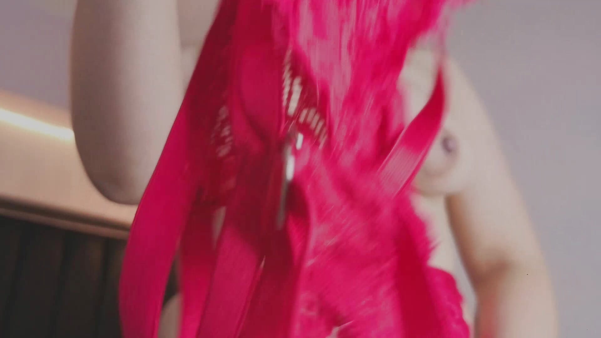 Fuck me please - video by Isa_dumont cam model