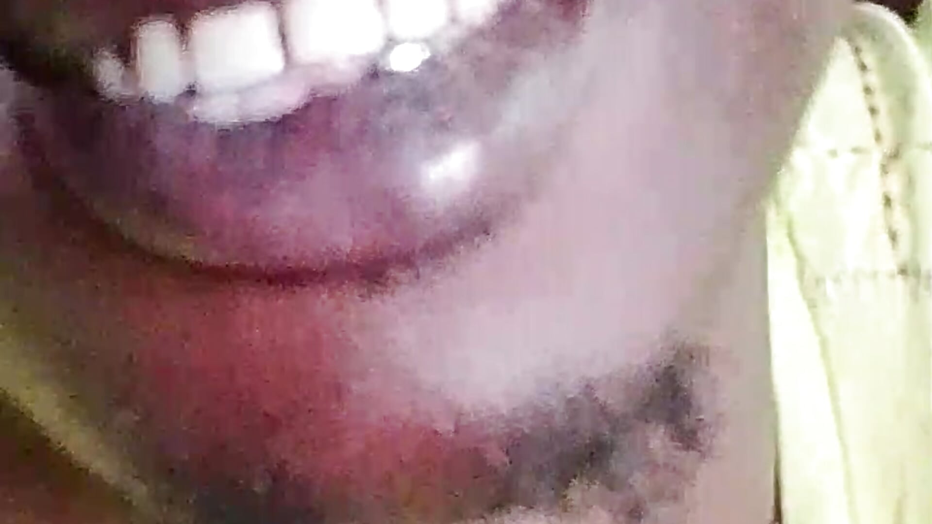 Demon254_ – popularni video modela na kameri 7895