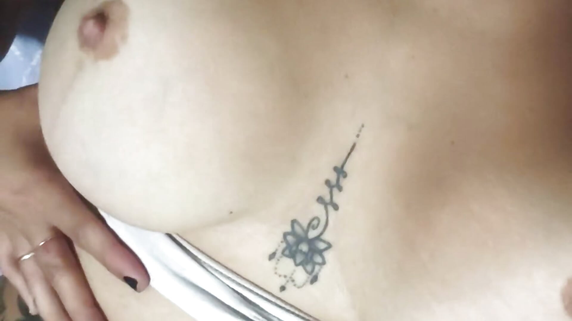 1000202991 - Nanydaniela adlı kamera modelinin videosu