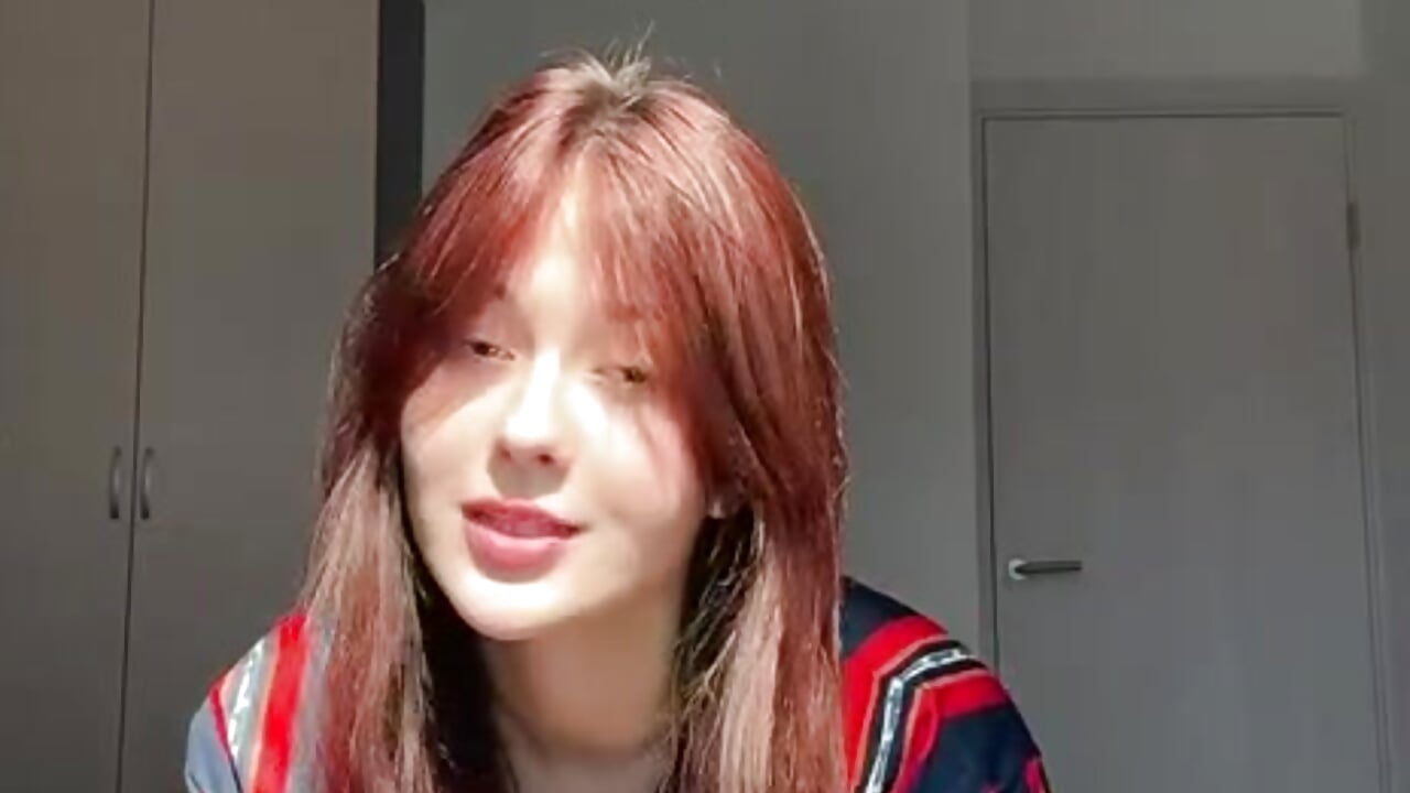 better mood - video van LareeGuzzo cam-model