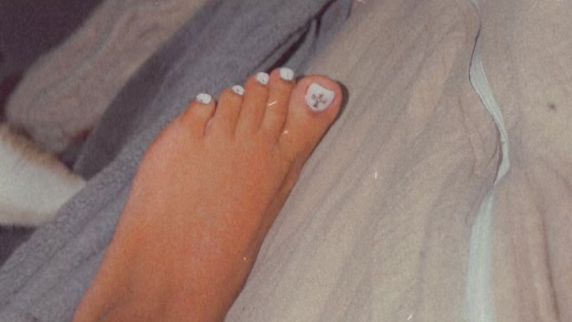 Feet - video by Princessssbby cam model