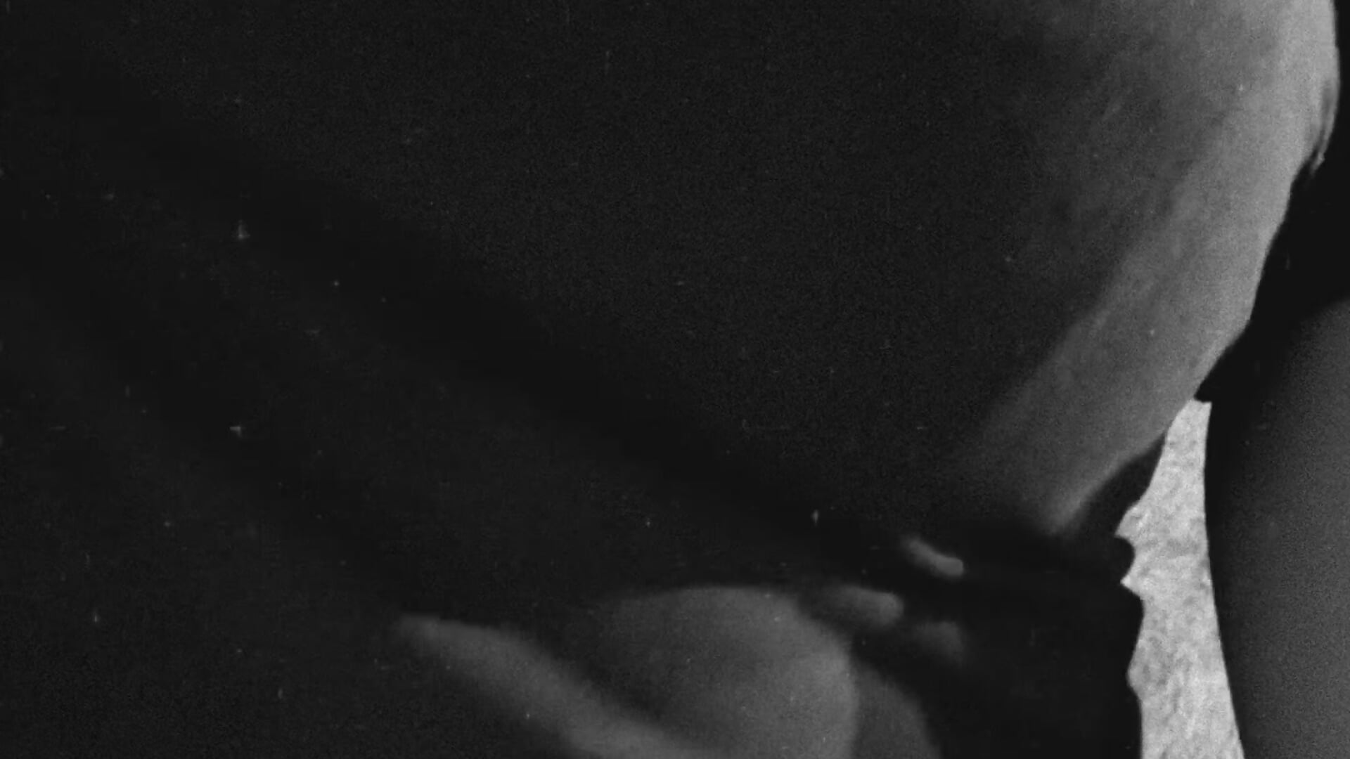 Midnight Tease🔥 - video av FarahZahra cam-modell