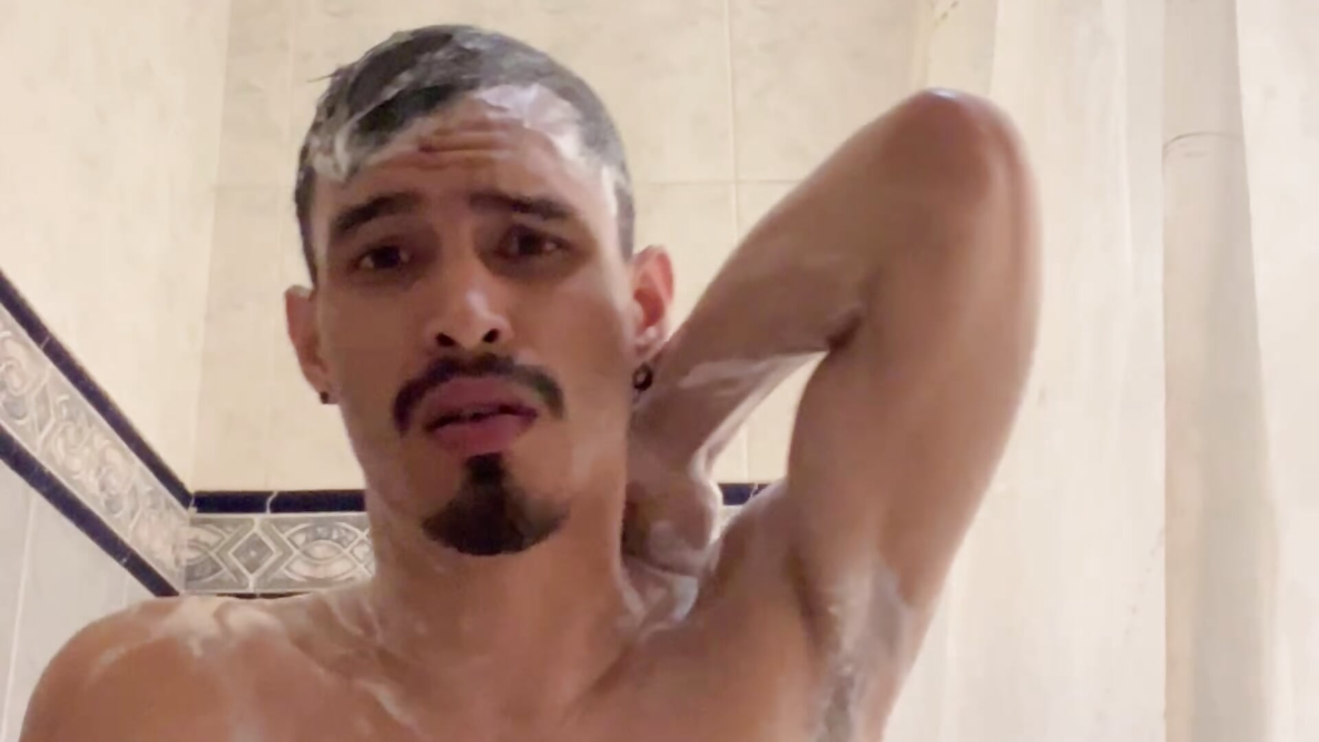 IMG_0074.MOV - video by HanselGreit_ cam model