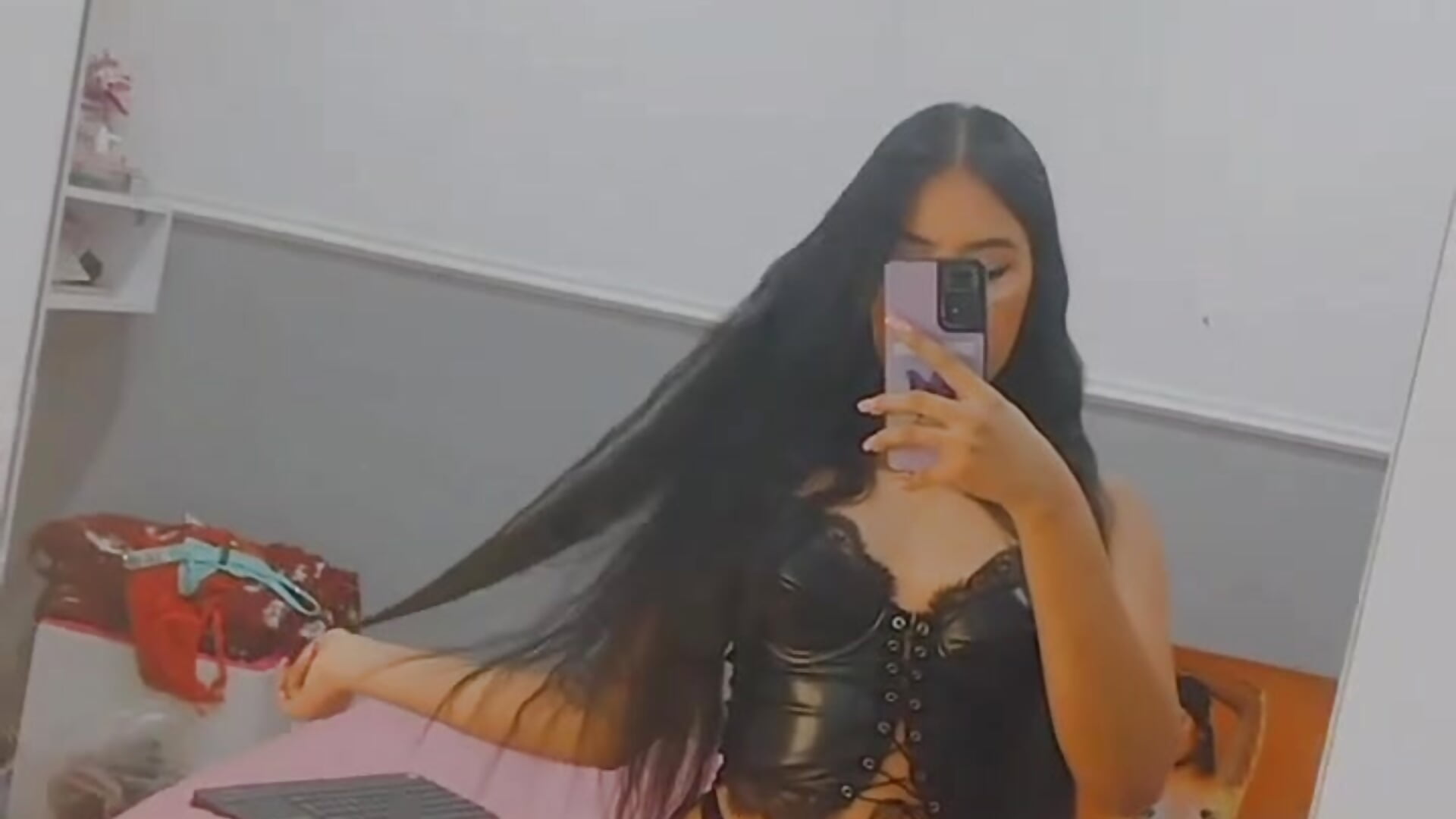 Sexy for you 😍 - відео від вебкаммоделі AmberRooss