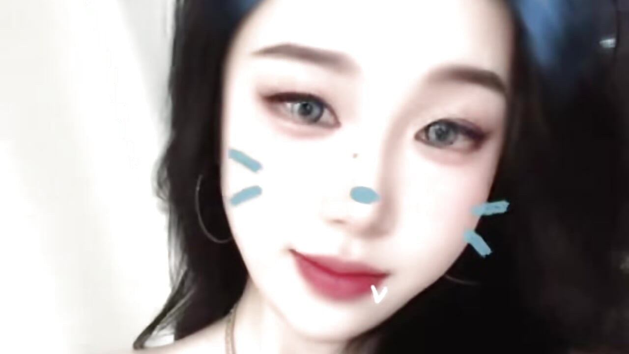 鱼儿 - video của người mẫu cam ty_0001