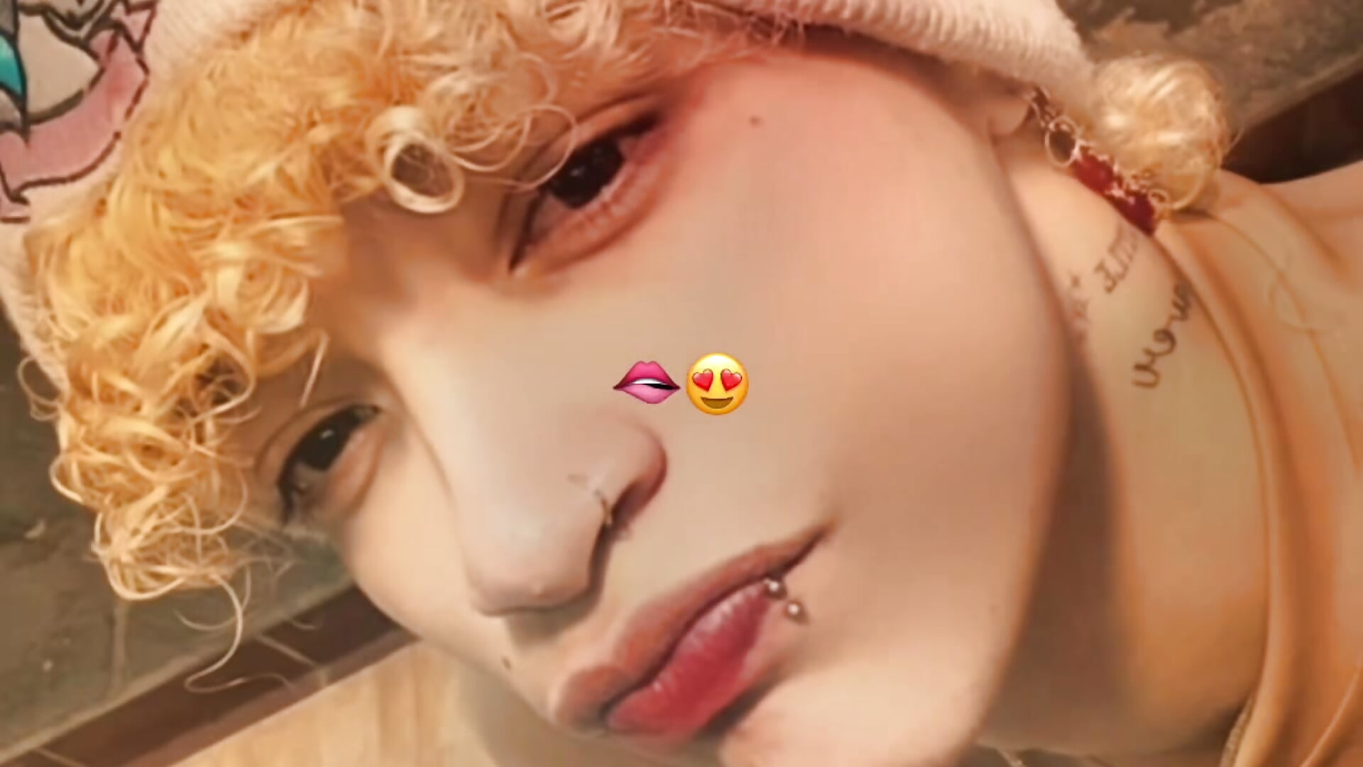 Lucke Collins 🦋 - Vídeo de Lucke_Ccollins, modelo de vídeos