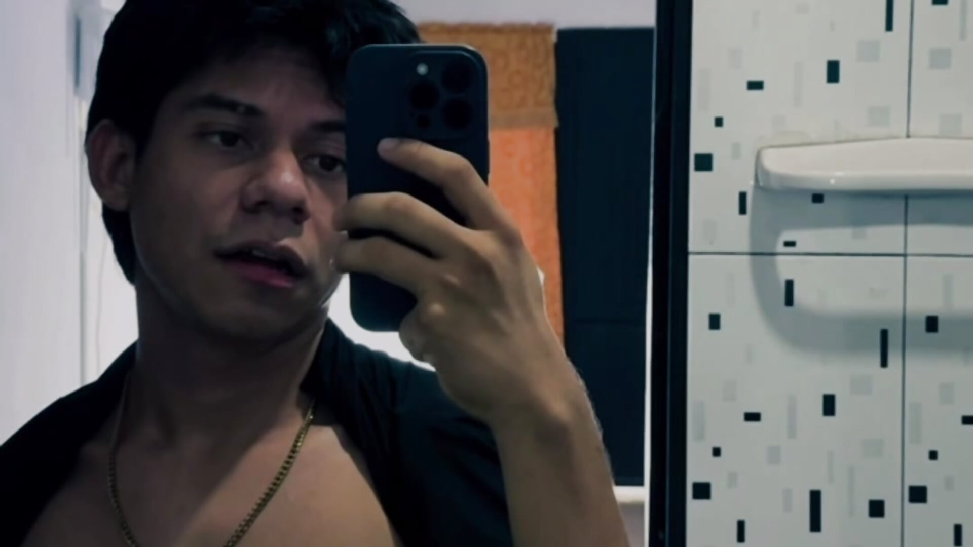 😏 – video od webkamerové modelky Kain_davee