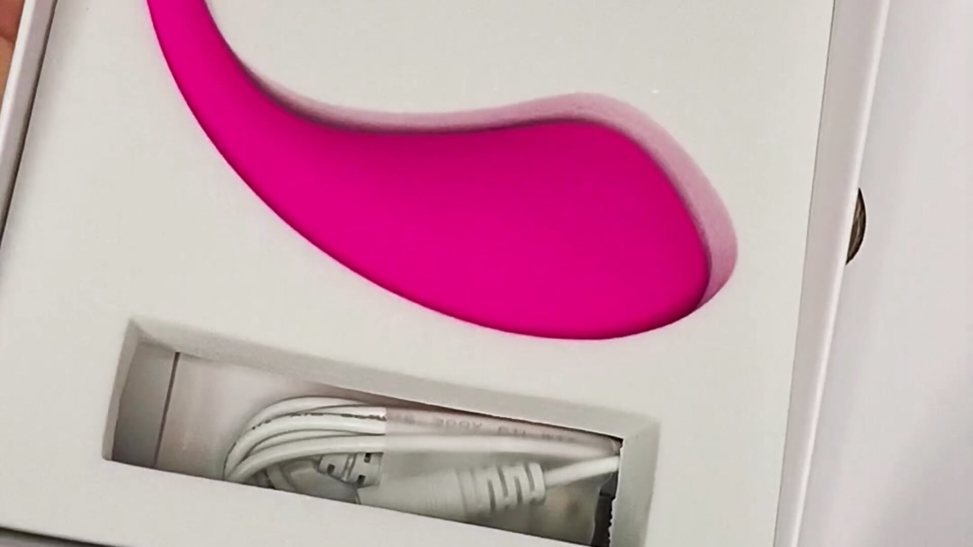 Mi nuevo juguete🤭😏 - video av Isabellaa_Gomez cam model