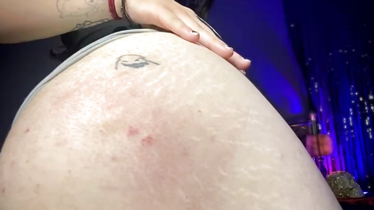 Are you thinking about me?✨ - clip cu HoneyDemoni model videochat