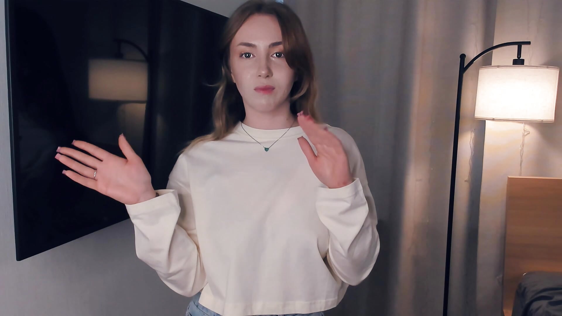 First day on stream😍 - video by LelahLat cam model