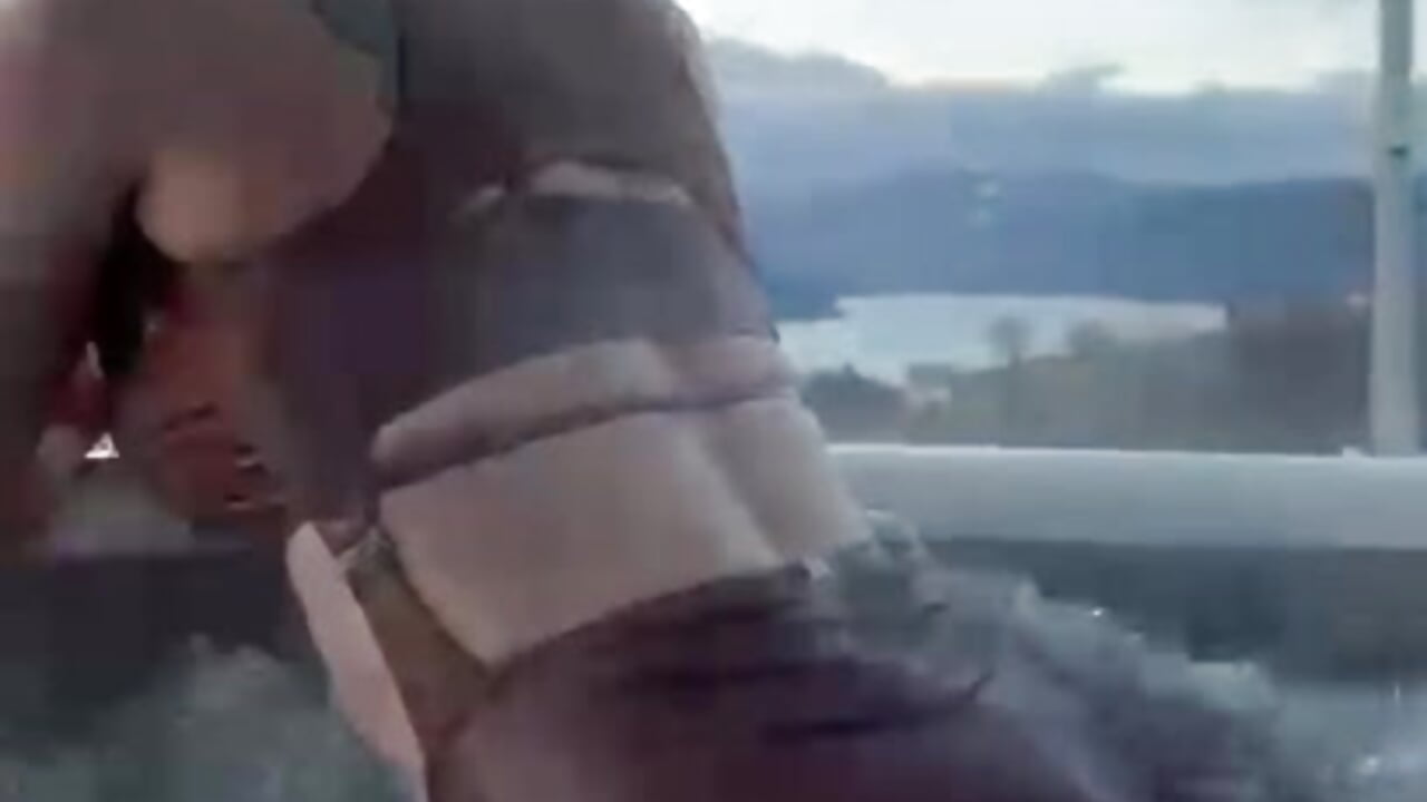 I need you ther<3 - video av EllaCharm_ cam model