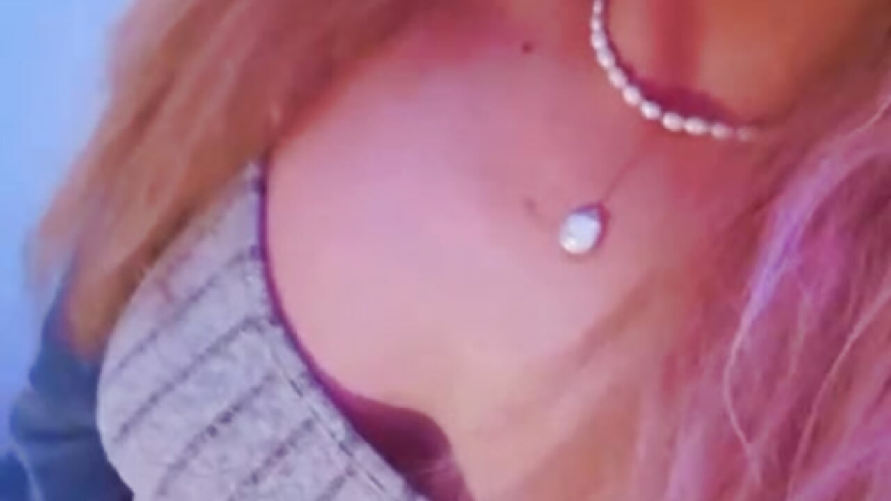 58 - video av EllaCharm_ cam model