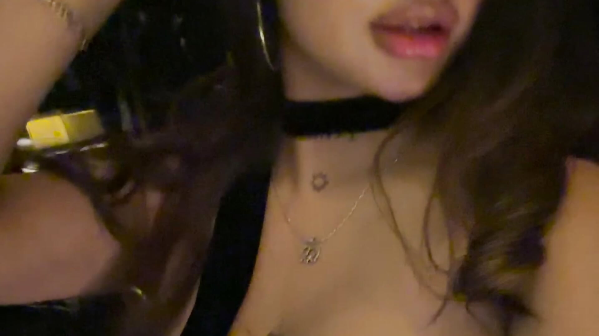 😻💘 - video by itsmaddiee cam model