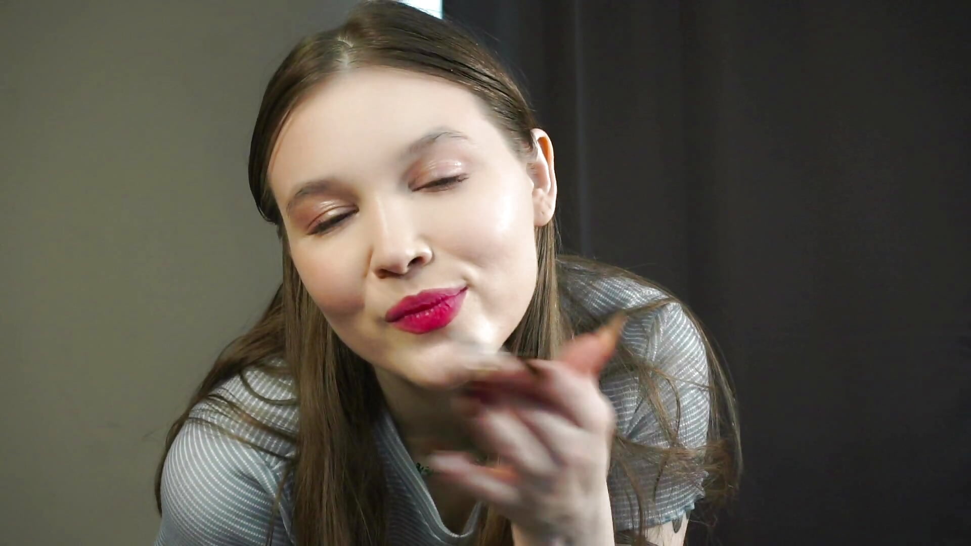 smile for you - vidéo du modèle de showcams NicoleBryd