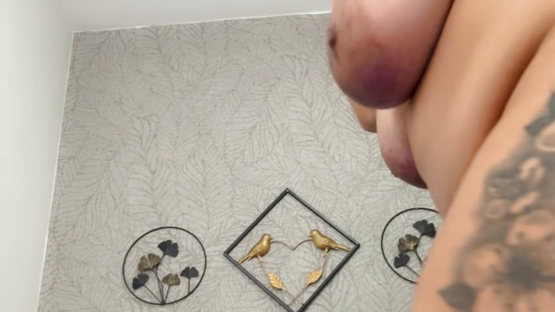 There's nothing better than a good masturbation session with my fingers and my domi